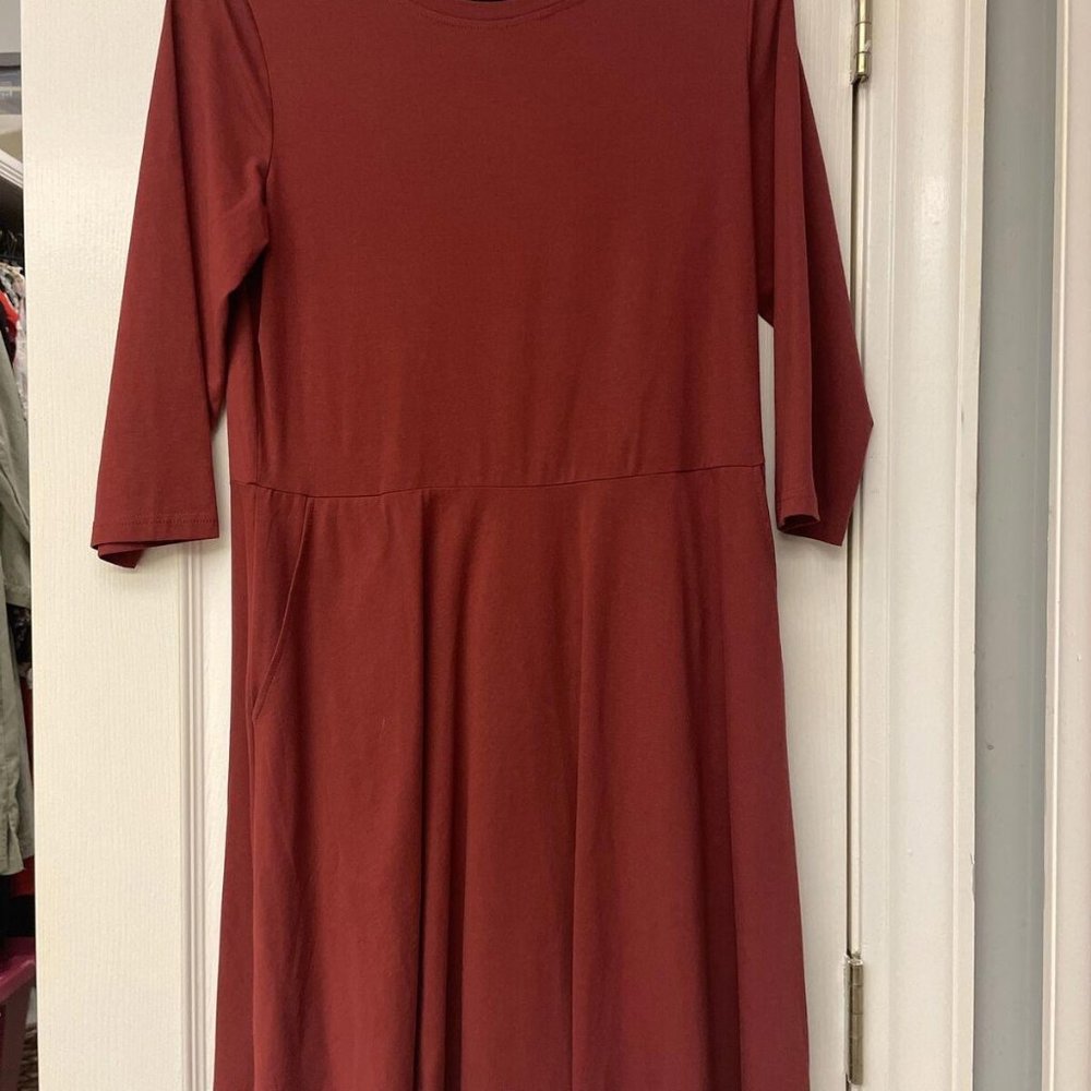 Fensace Burgundy 3/4 Sleeve Shift Knit Dress Size L. Pockets. Casual. Simple